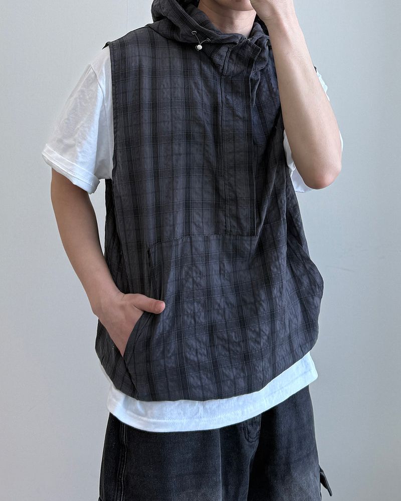 Crinkle Check Hooded Anorak Vest