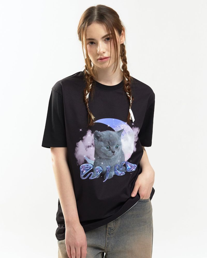 WIM（ダブリューアイエム）の「トゥインクルキャットTシャツ（トップス）」