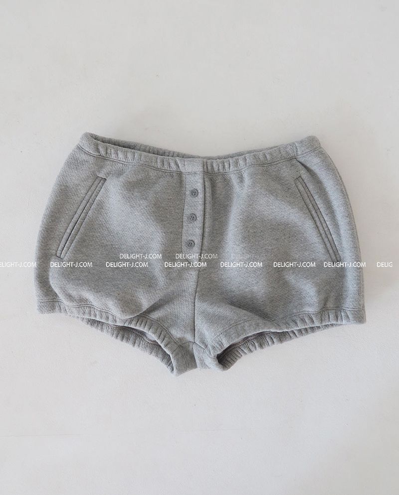 Napping thick balloon shorts