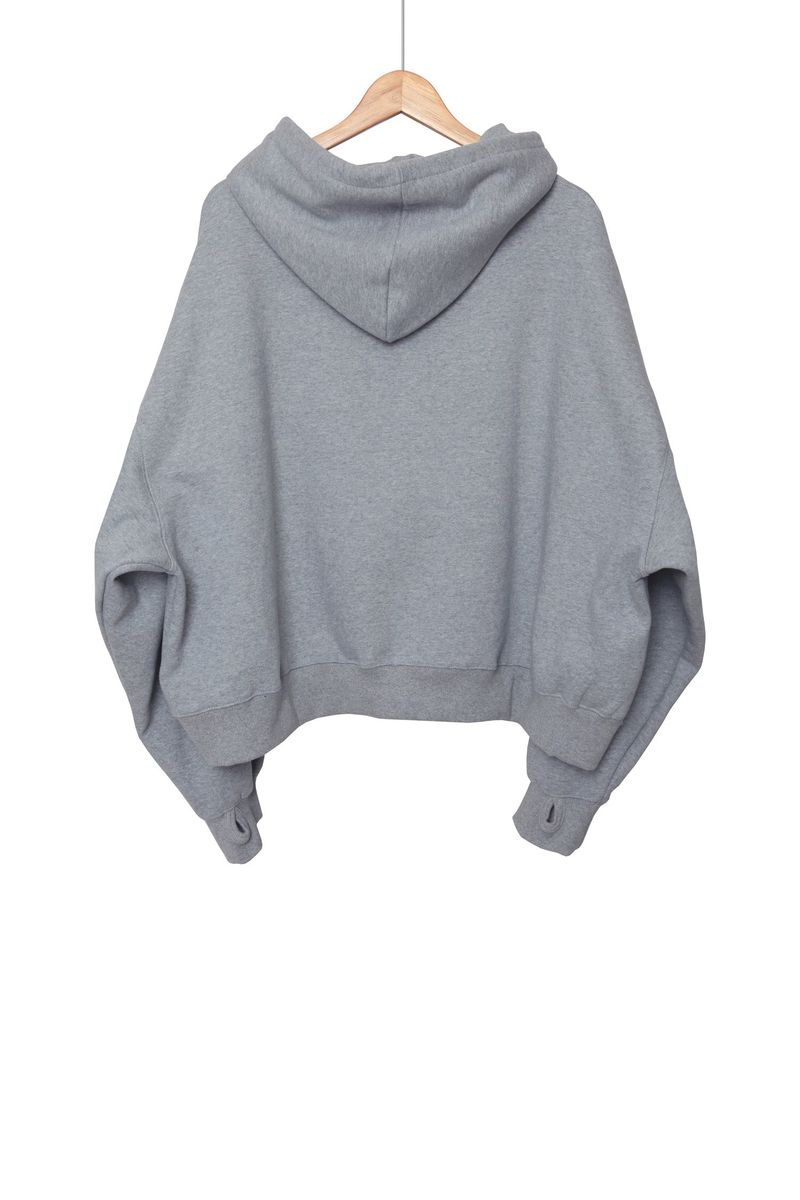 Napping hand warmer hooded zip-up