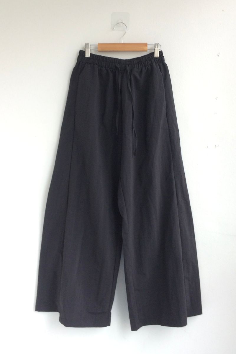 Basic Leaf Banding Pants