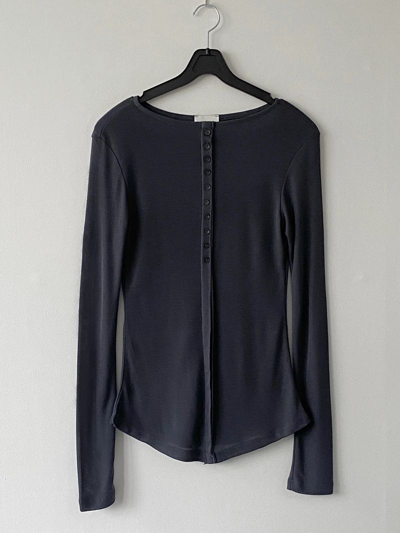 Fake button sleeve T
