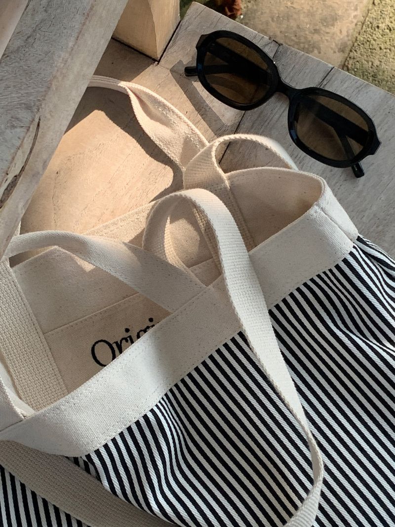 stripe reversible bag - deep black