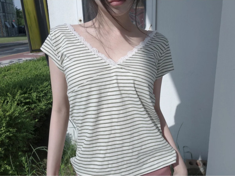 lace stripe tee
