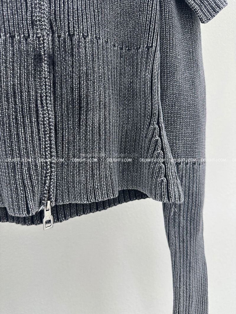 Gradient Off-Shoulder Zip-Up Knitwear