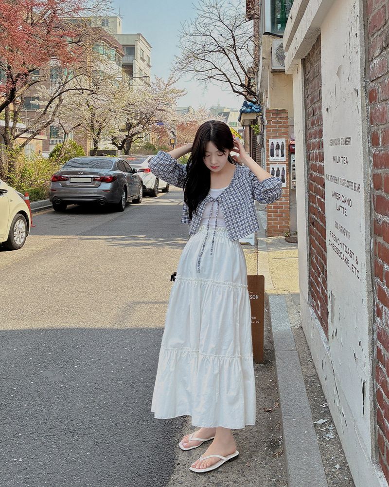 Pou Frill Long Skirt