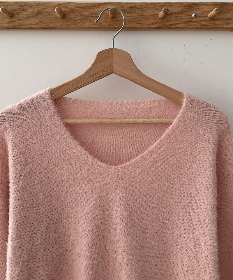 Soft Angora V-neck knitwear
