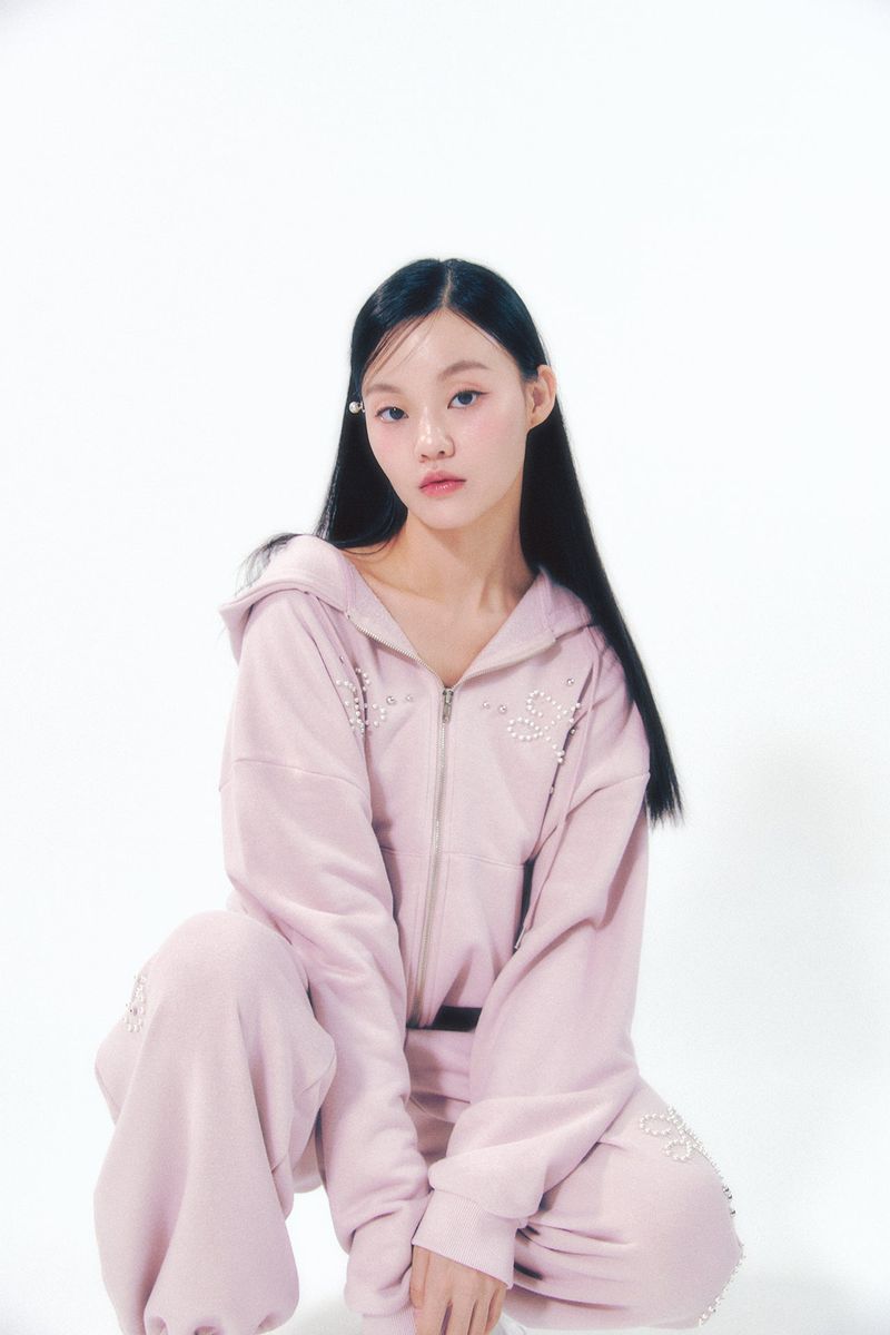 Pearl Hoodie Zip-Up Pink