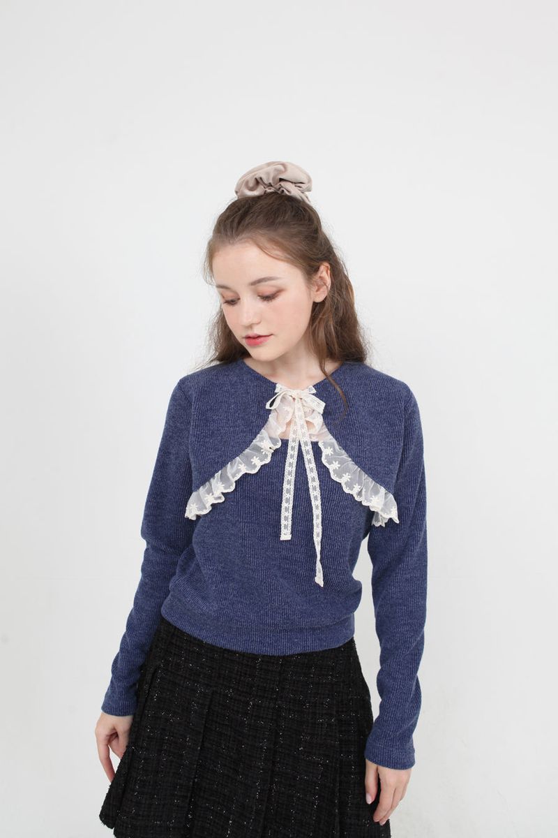 velvet flower scrunch