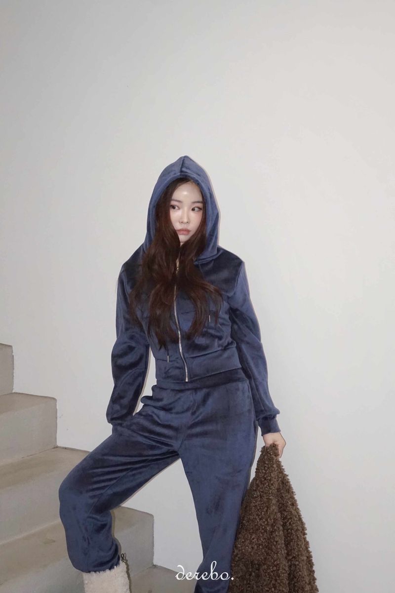 Velvet Winter Hooded Training Set