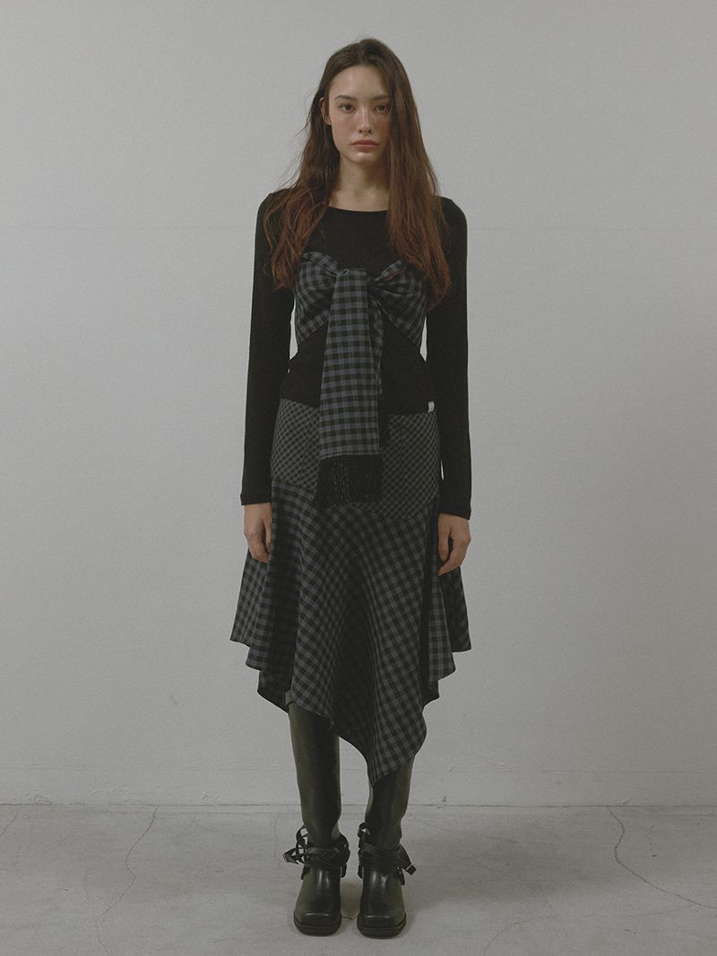 ASURA（アスラ）の「CHECK UNBALANCE HOOL SKIRT (NAVY)（Skirts）」