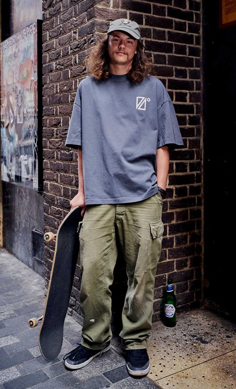 〝CRACK LOGO〟TEE