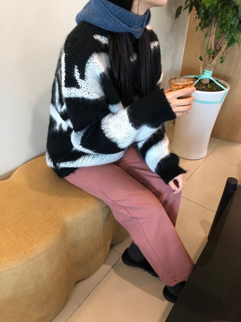 Printing wave mohair knit
