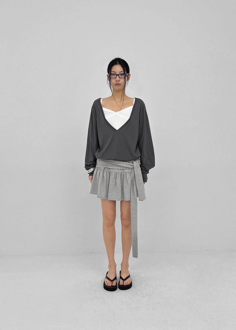 [MADE] Roni's Deep V-neck Summer Cotton Long Sleeve Tee