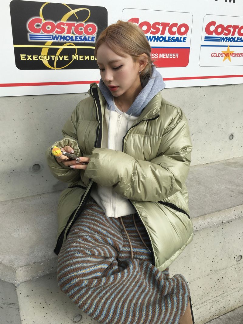 Momongdeu Pogle Stripe Pants (2c)