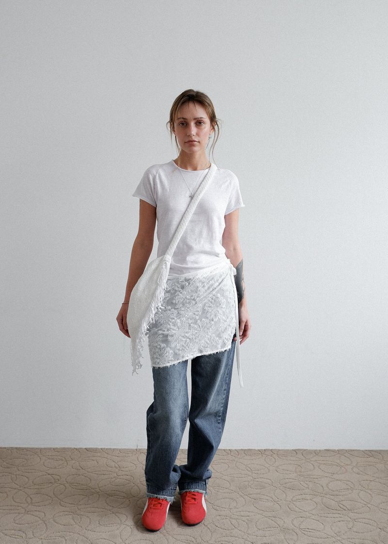 VOOR(ボル)の「Lace Flower Wrap Skirt_White(Skirts)」