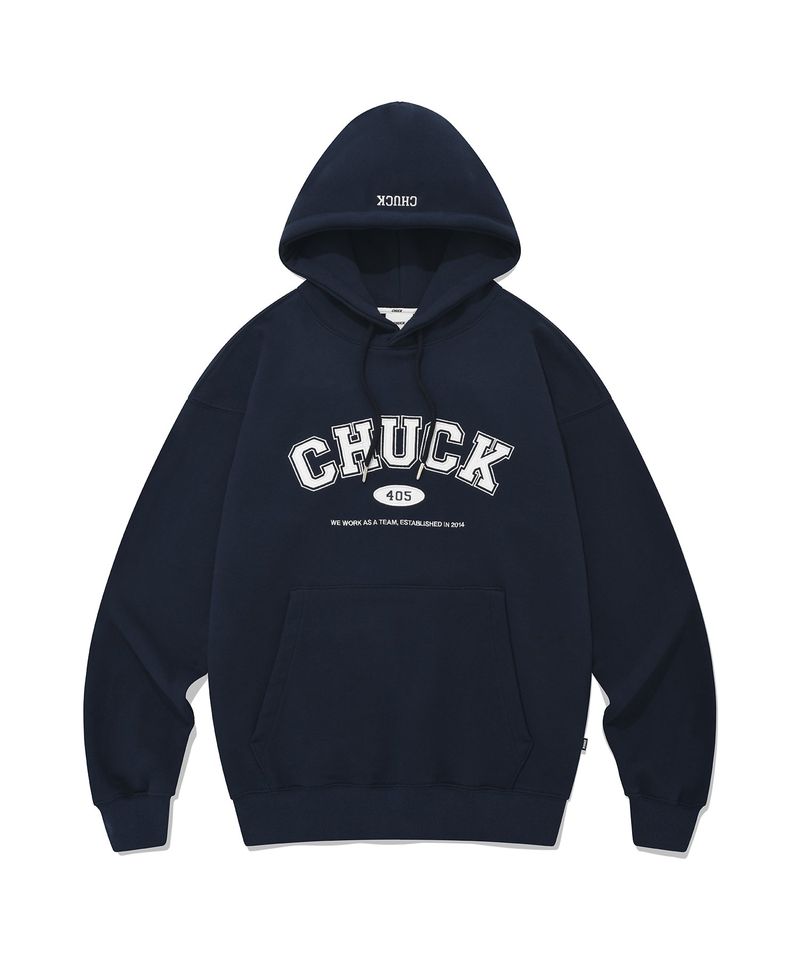 CHUCK（チャック）の「CHUCK アプリケアーチロゴフーディ / CHUCK APPLIQUE ARCH LOGO HOODIE (NAVY)（Tops）」