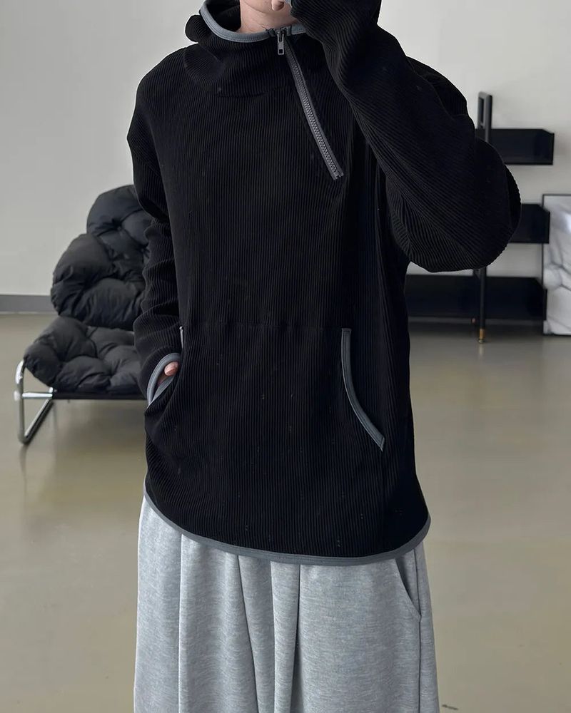 Terne ribbed diagonal zipper hoodie