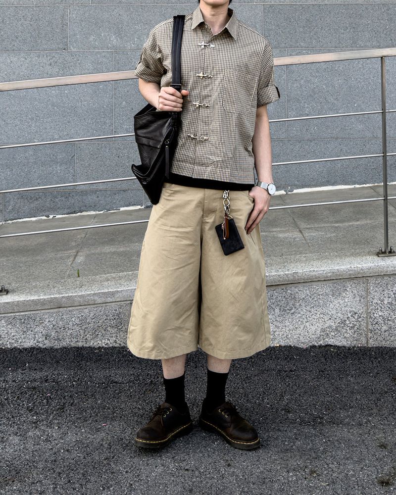 Varon Patch Strap Bermuda Pants