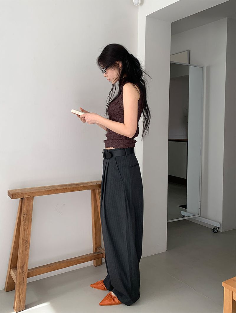 FLOWER LACE HALF-NECK SLEEVELESS (3C)