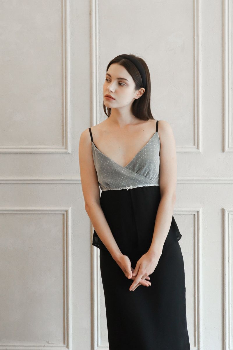 Lisha wrap sleeveless (black)