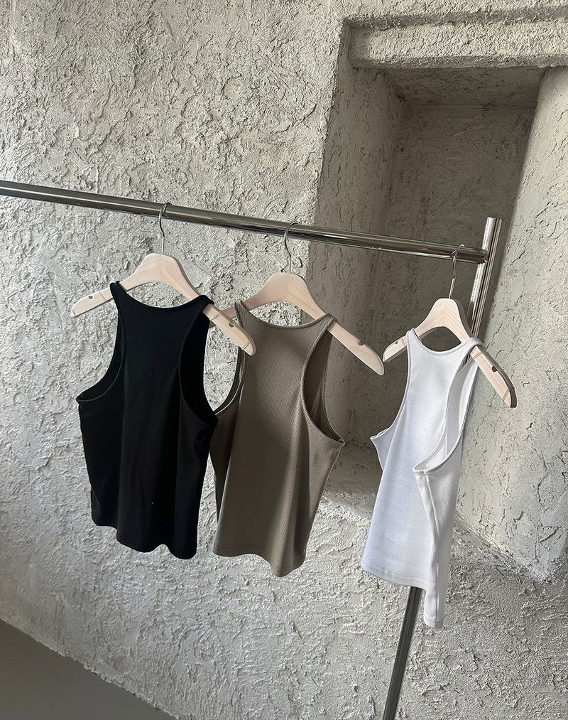 Delight-J（ディライトジェイ）の「Daily mango sleeveless shirt（Tops）」