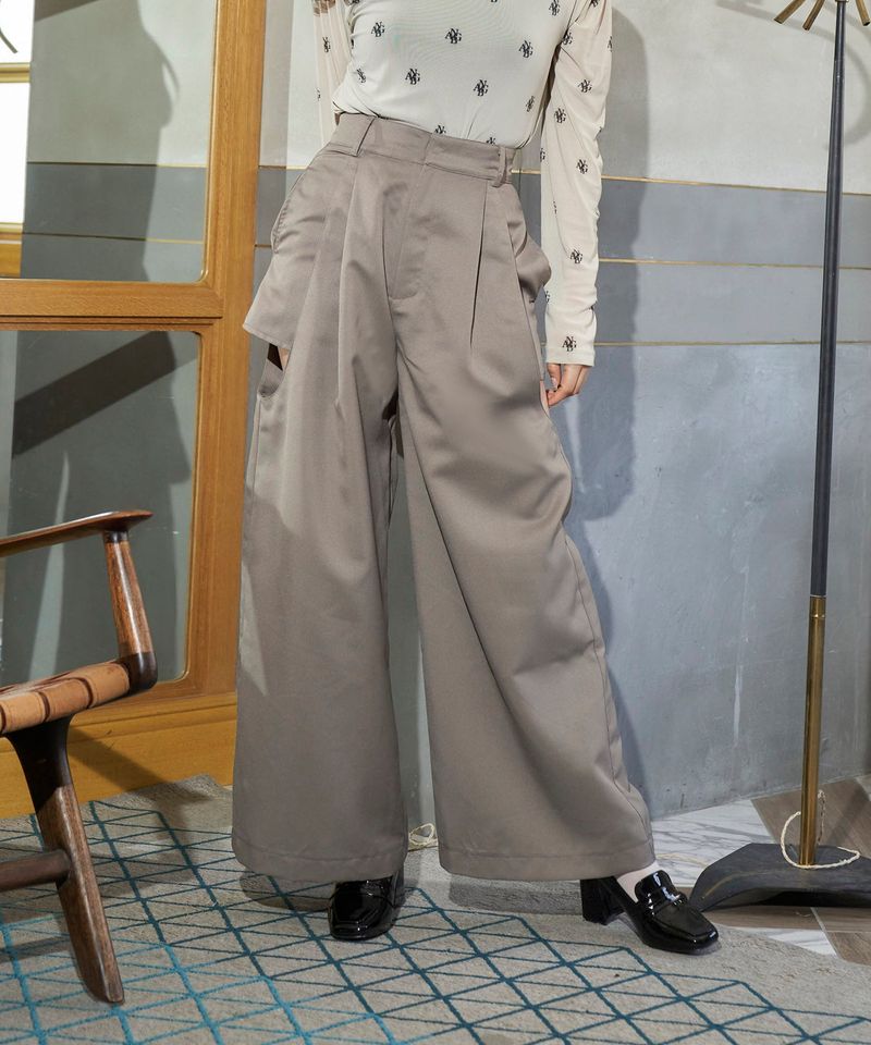 ANDGEEBEE(アンジービー)の「カットアウトワイドパンツ(Pants)」
