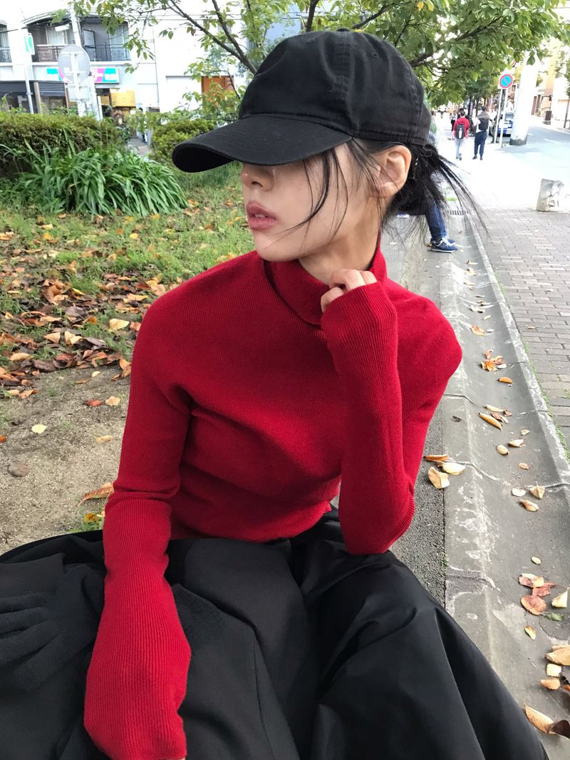 WOOL TURTLENECK KNIT