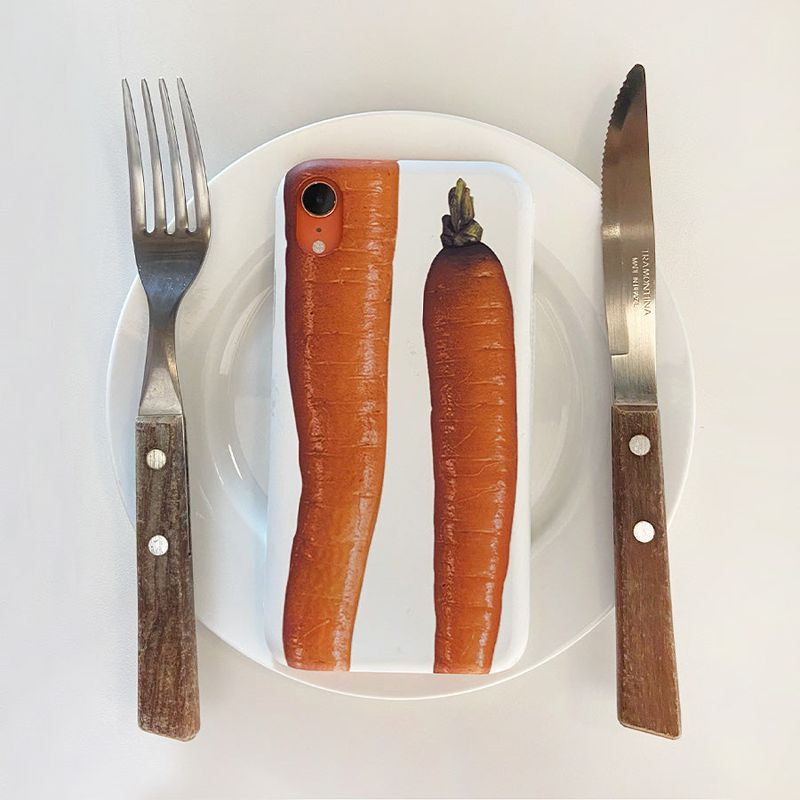 inimini(イニミニ)の「Carrot case - Matt hard(Smartphone Accessories)」