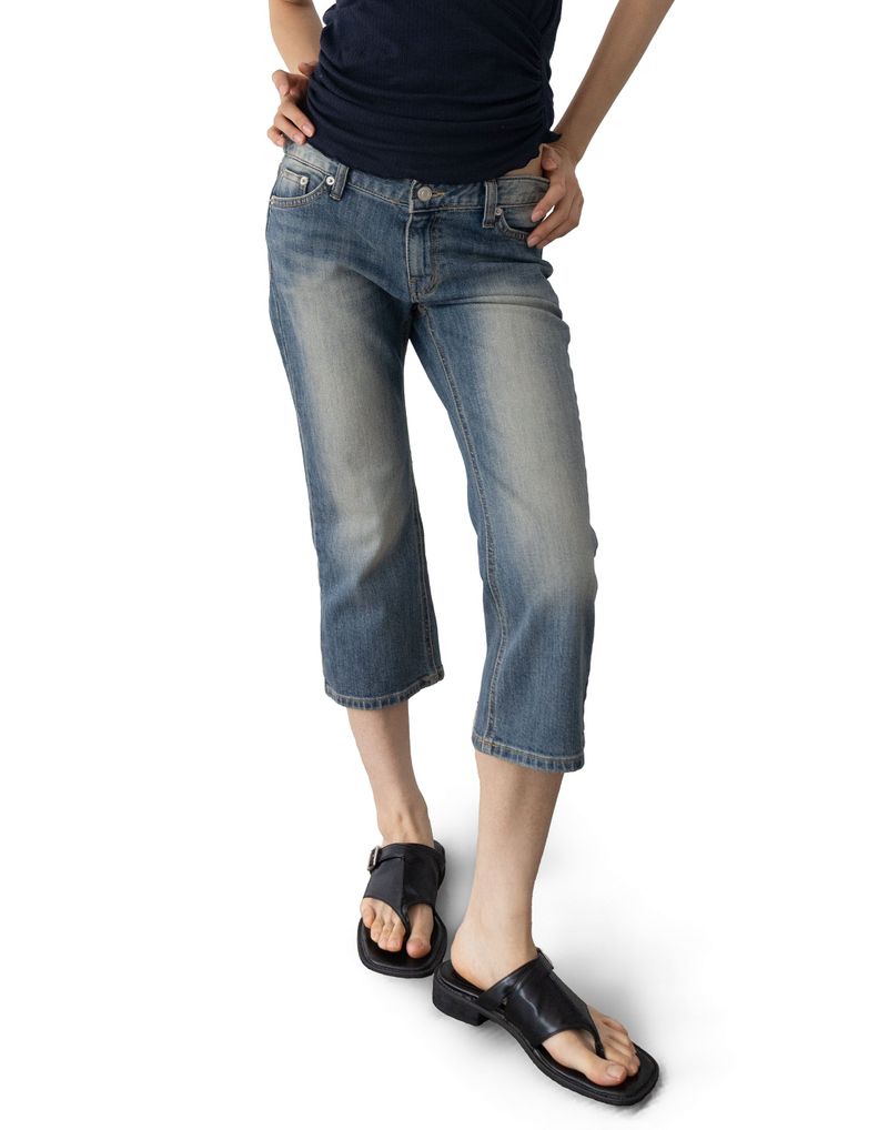 un:tyl（オンタイル）の「Vintage Capri Denim Pants (low-rise)（Pants）」