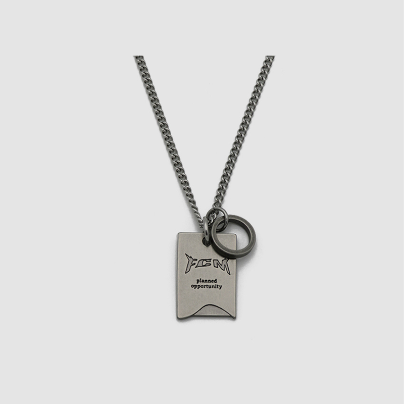 BROKEN NECKLACE