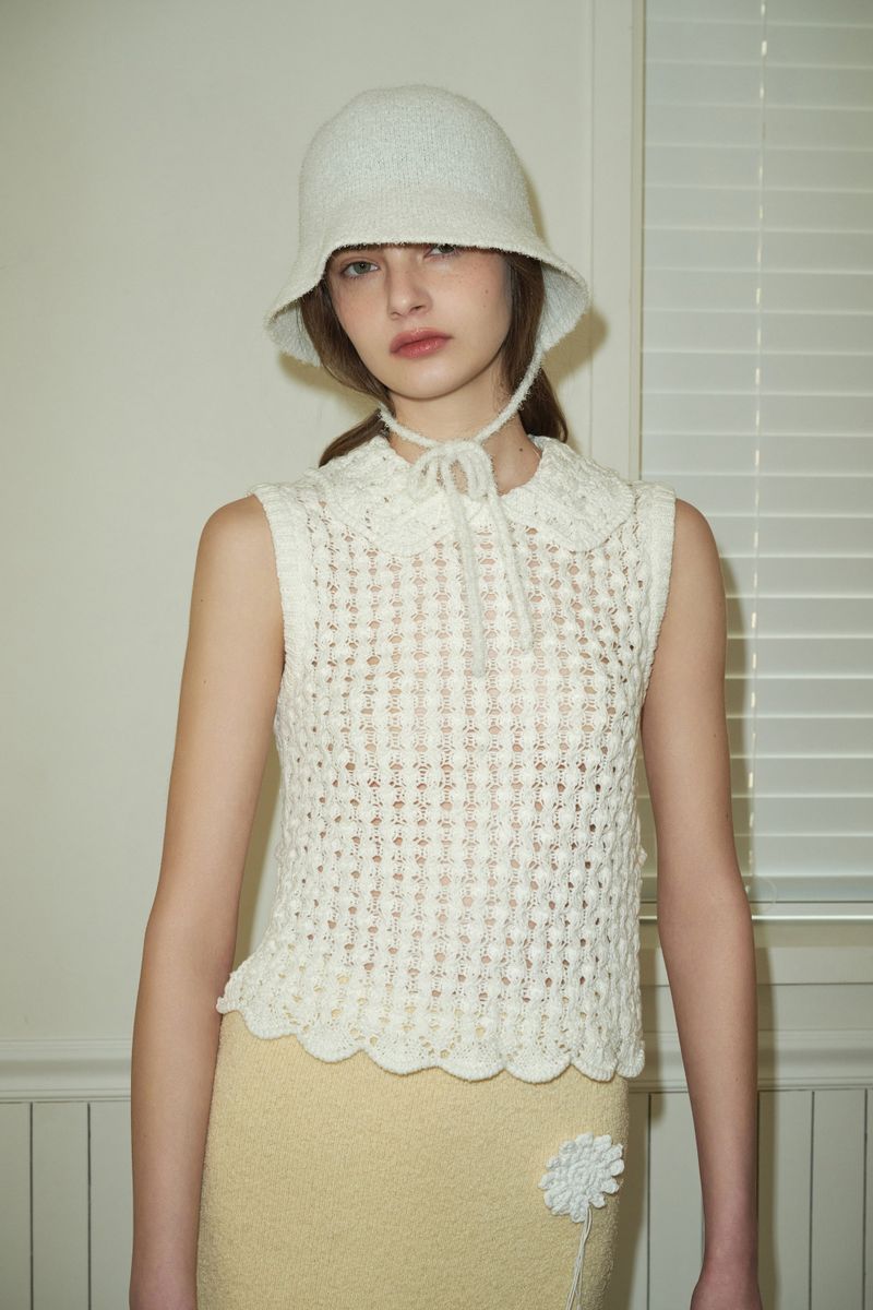 PONY bonnet hat_ivory