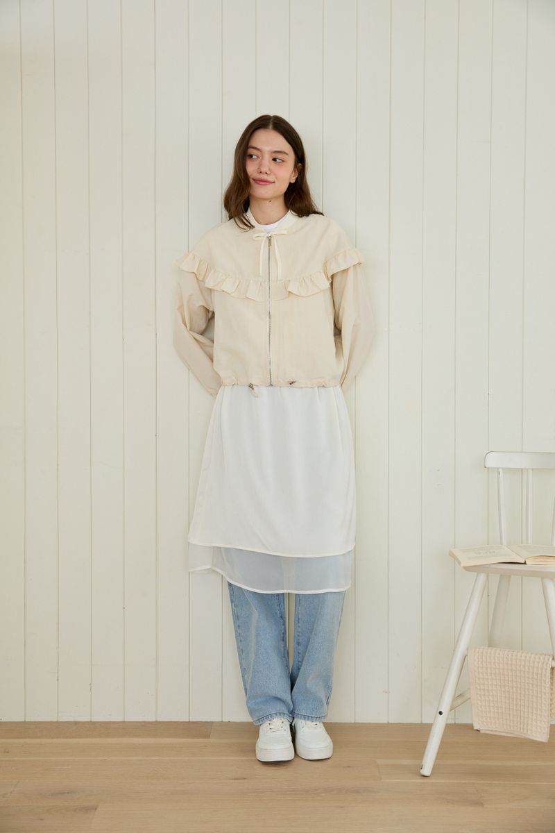 PETITE V-FRILL WIND BREAKER