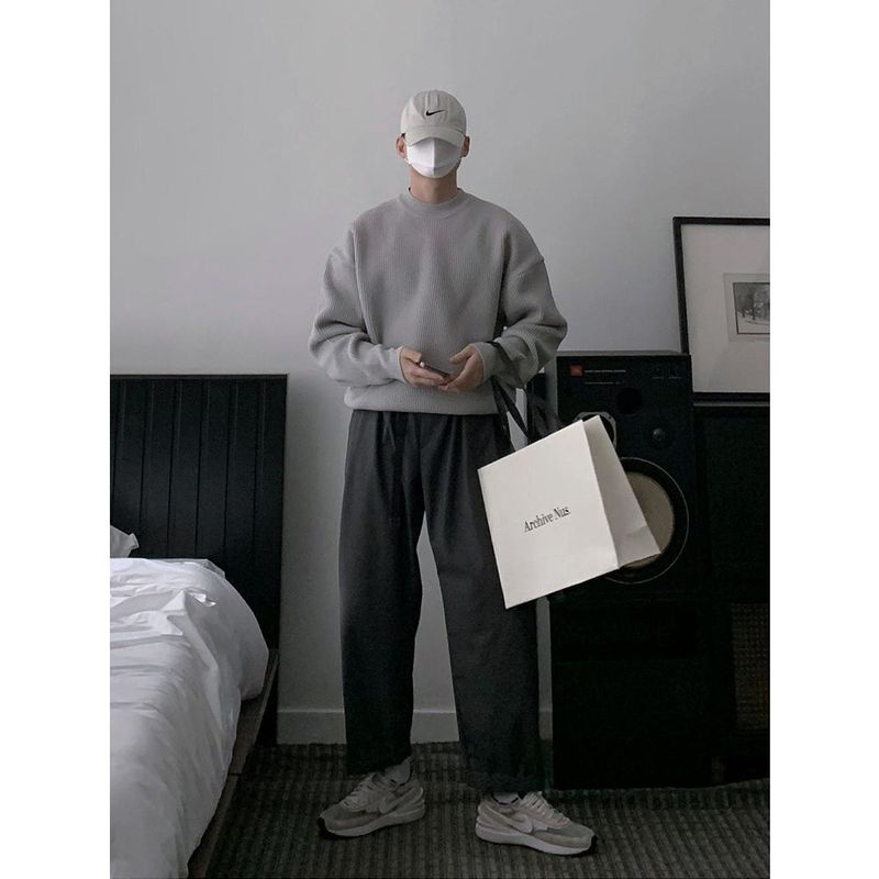 Nus. Signature Heavy Knit