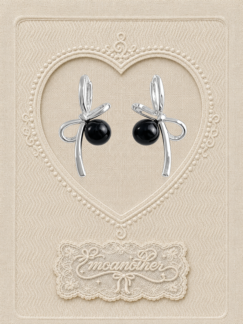 Noir Ribbon Earring