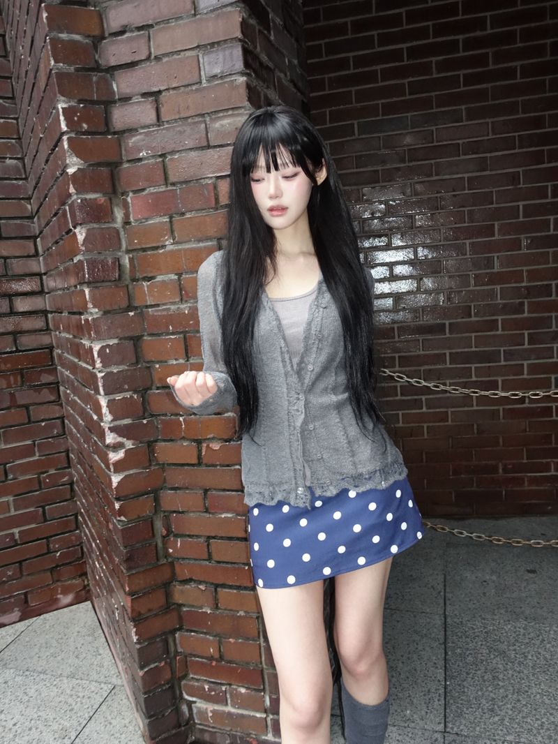 dot mini skirt