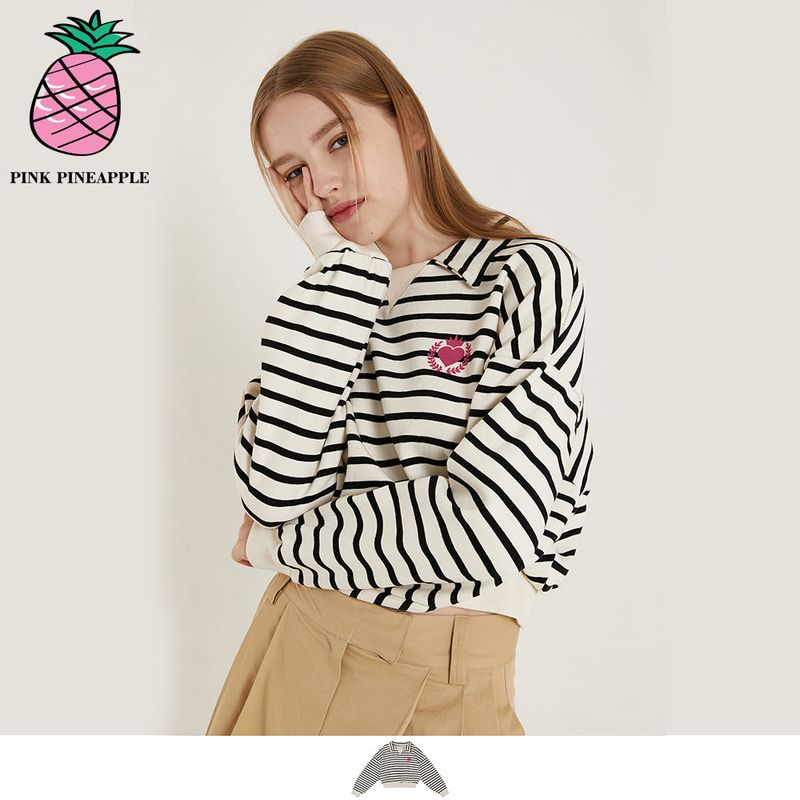 PINK PINEAPPLE（ピンクパイナップル）の「STRIPE H-N SWEATSHIRT（Tops）」