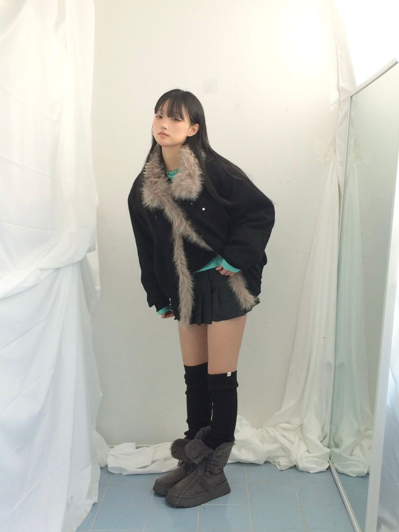 Shoulder collar loose knitwear