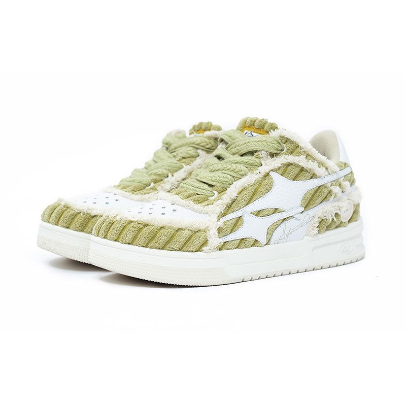KILLWINNER（キルウィナー）の「KILLWINNER Retro Corduroy Sneakers - Green（Shoes）」