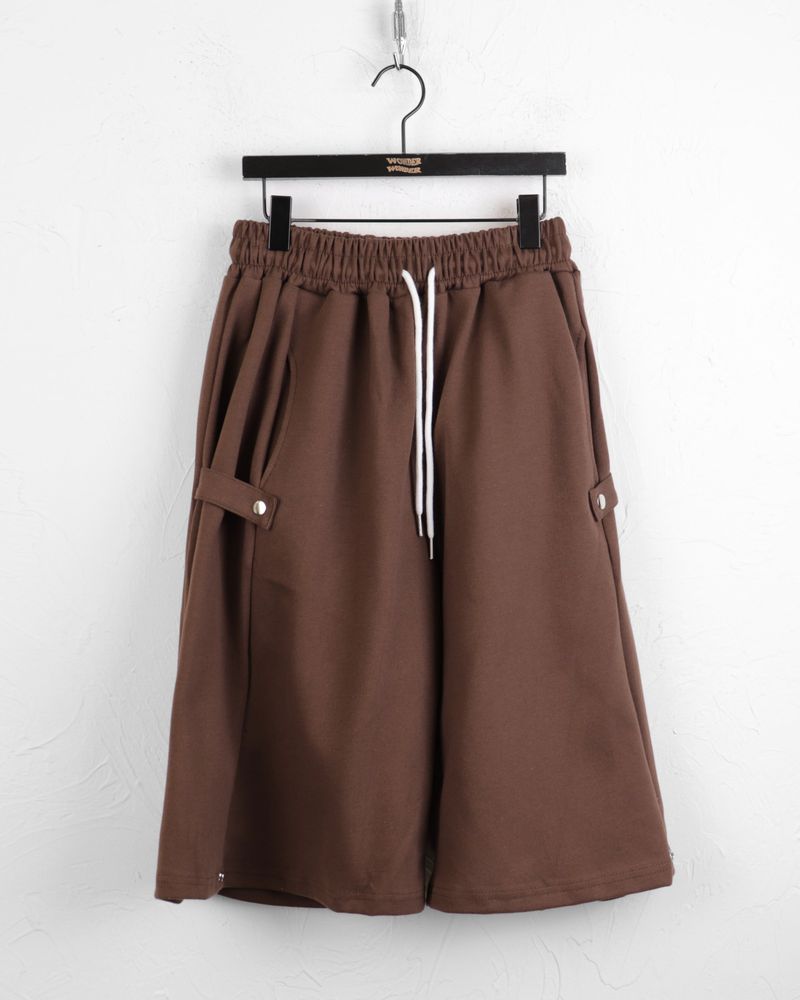 [UNISEX] Cuts Side Snap Capri Bermuda Pants