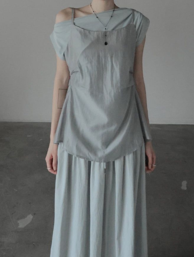 Elouve One-Shoulder Tee