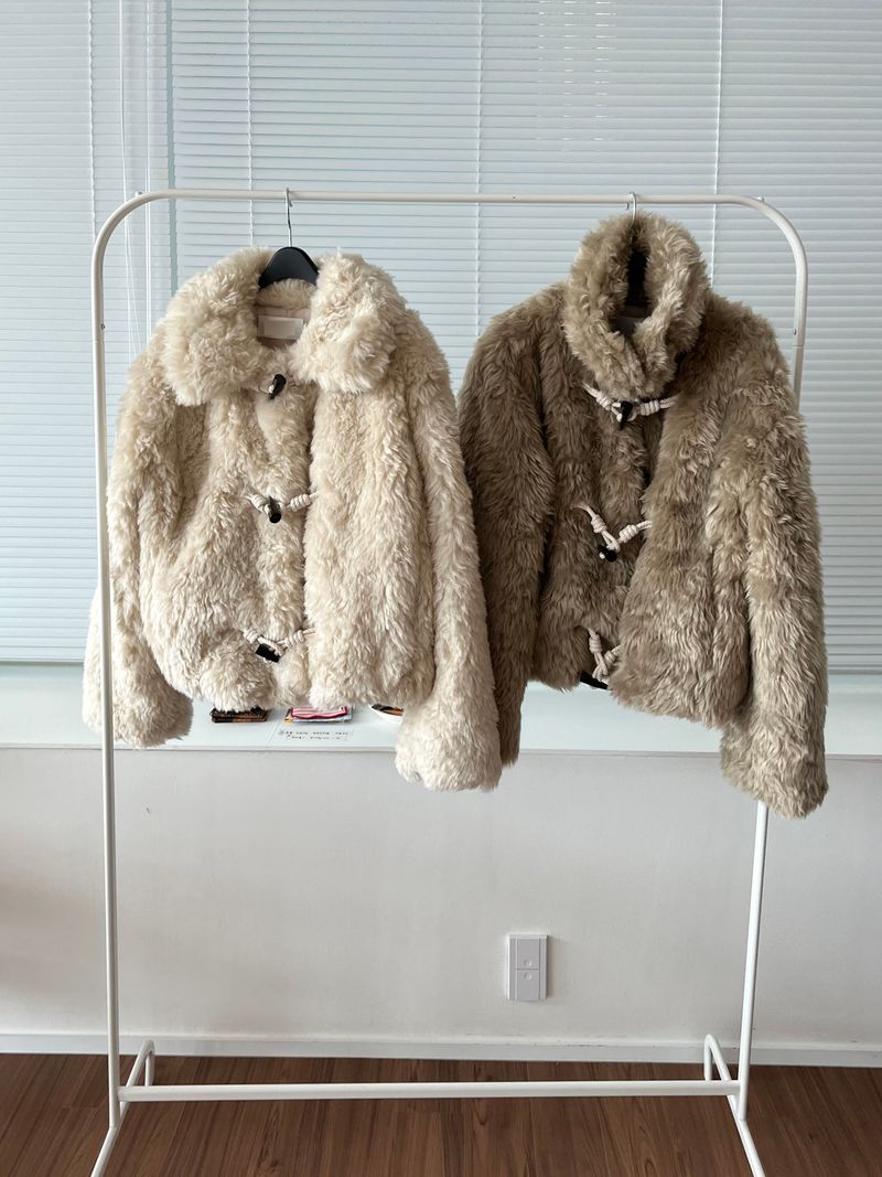 Claude Fur Jacket (2 colors)