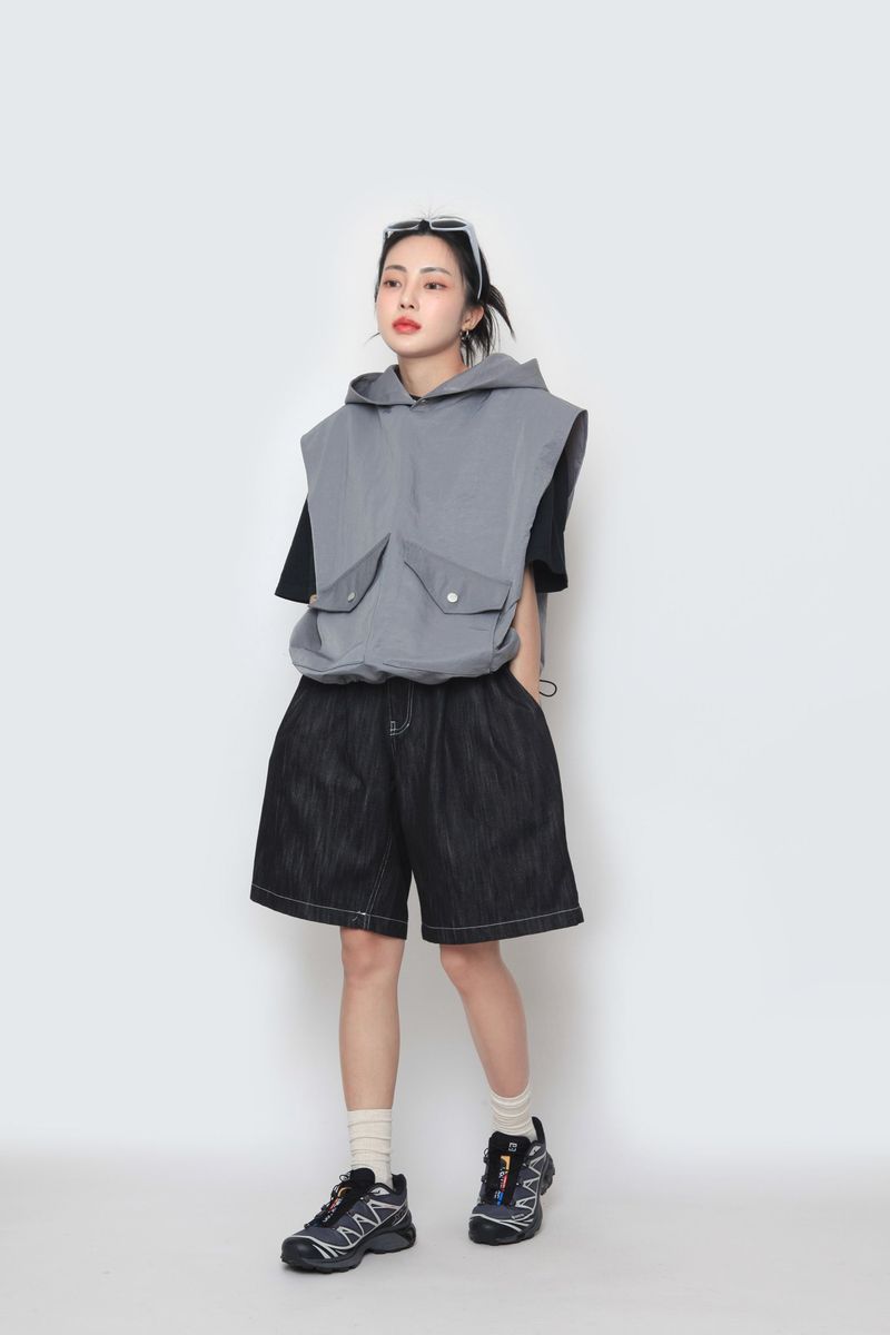 Bermuda banding half pants
