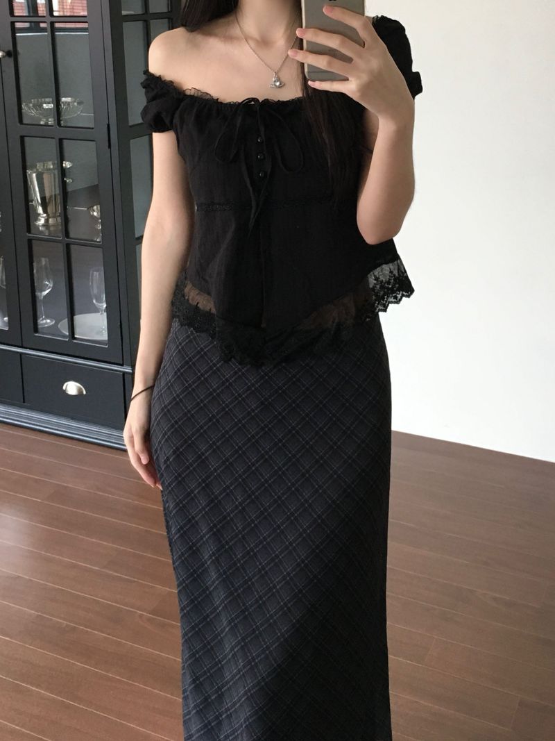 Hera frill blouse (2 colors)