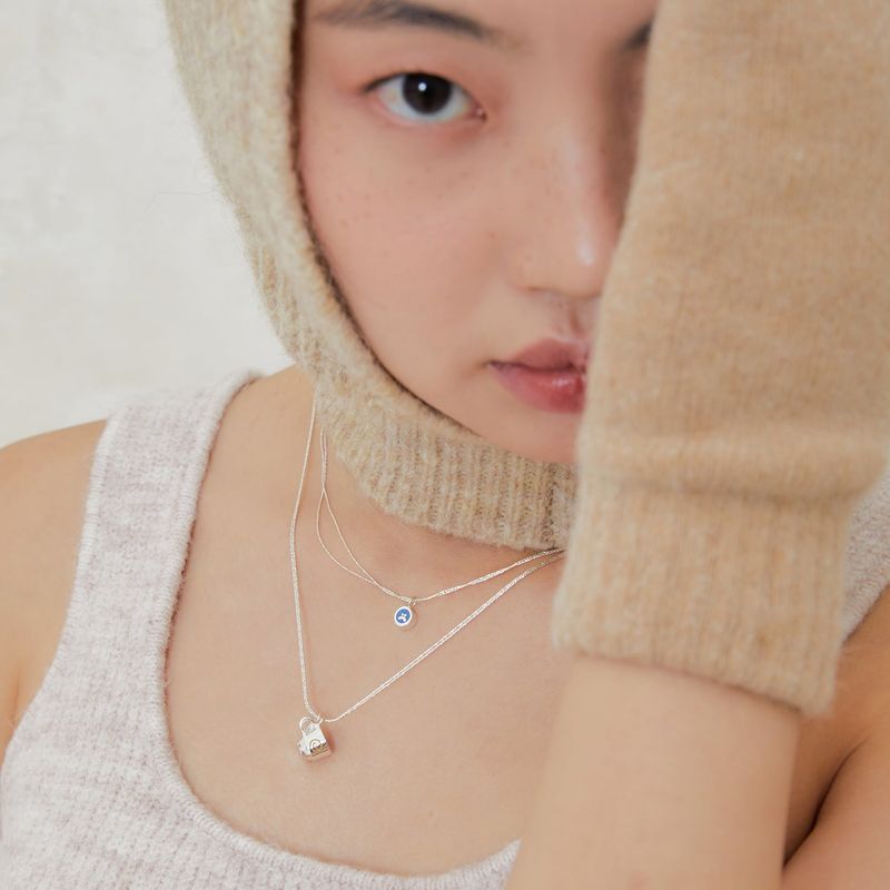 show your face necklace
