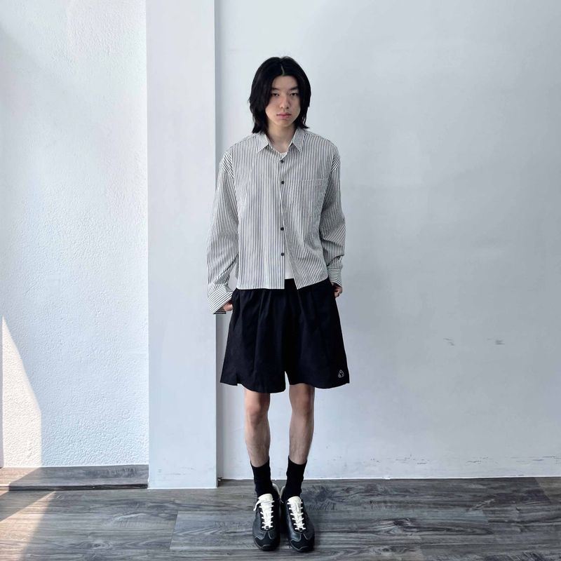 Minimalist Fine Striped Cropped Shirt