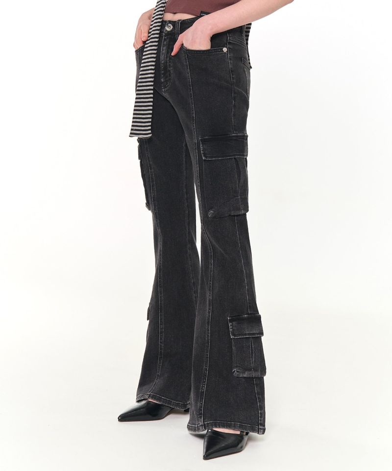 ZIZEMUSEUM(ジゼミュージアム)の「CARGO BOOTS CUT DENIM PANTS (BLACK)(Pants)」