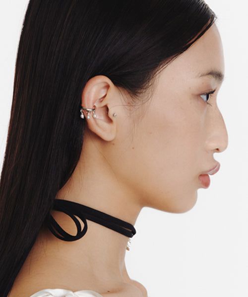 EVERYBIRTHDAY（エブリーバースデー）の「レースパールシルバーイヤーカフ（アクセサリー）」