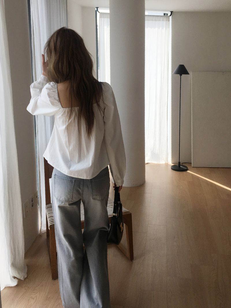 Gray boots-cut denim