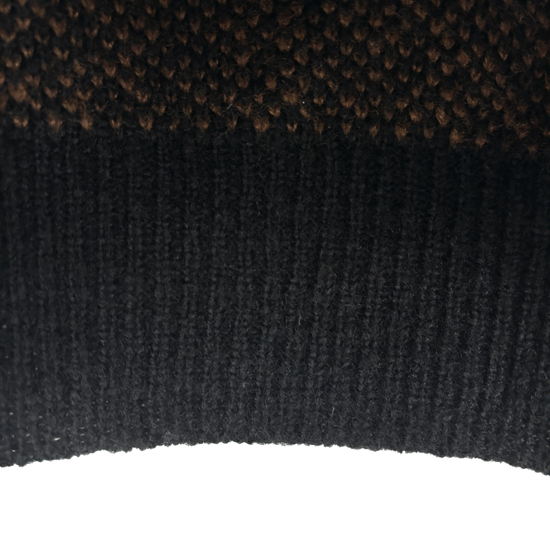 lettering brush knit